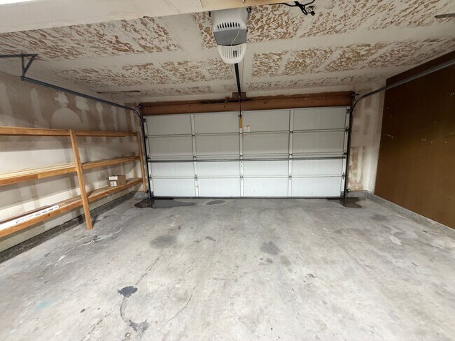 Building Photo - 3 Bedroom Single Story Home Available Near Academy Rd NW & Ventura St NE!