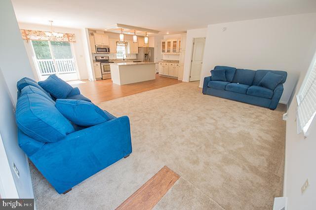 Building Photo - 18 Sabrina Dr