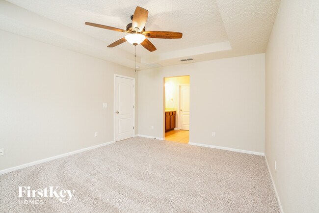 Building Photo - 4260 Great Falls Loop