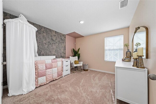 Building Photo - 5008 Starboard St