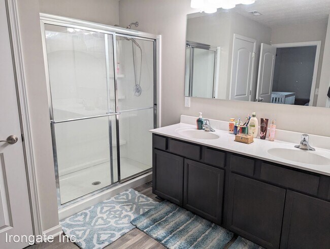 Building Photo - 5 br, 4 bath House - 3034 Snowdrop Ct.