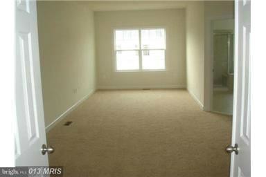 Building Photo - 1709 Taymount Terrace NE
