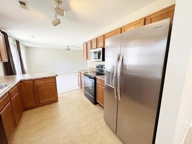 Building Photo - 606 Fountain Brook Ln