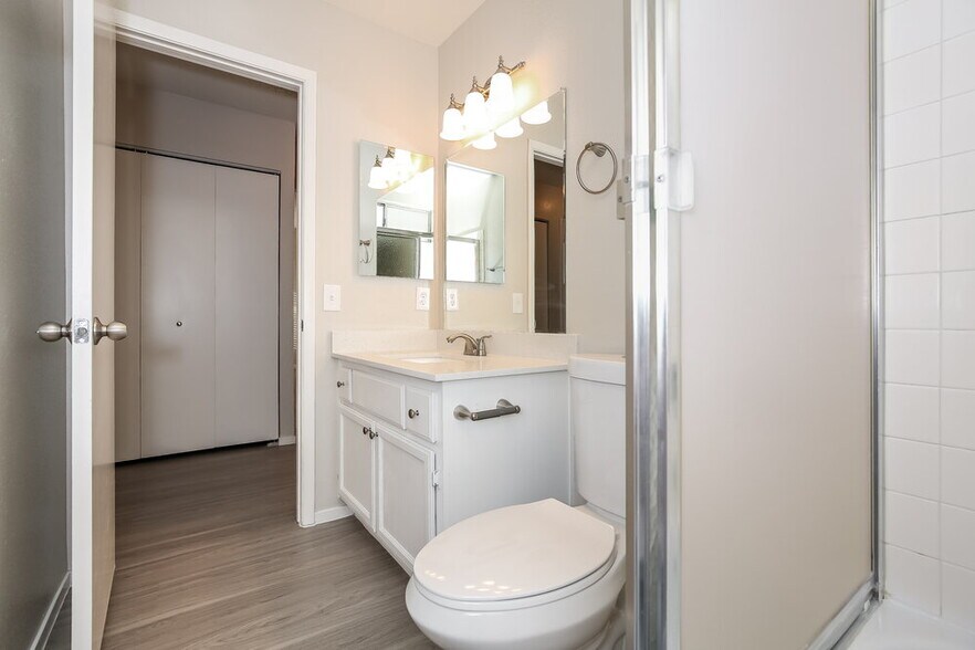 Building Photo - 306 Carrington St