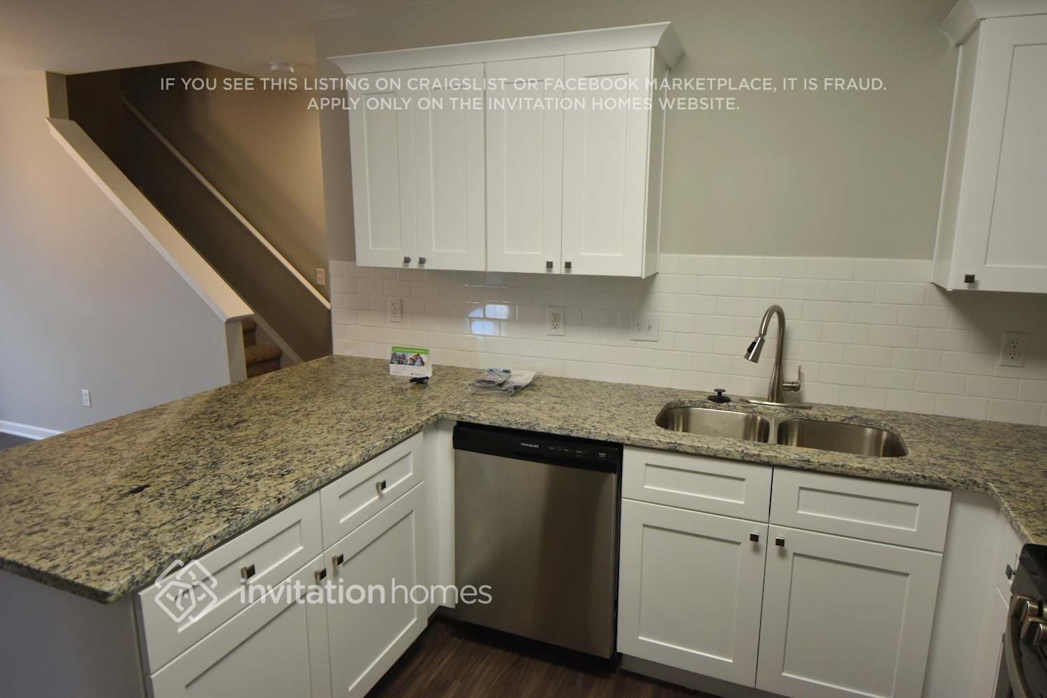 Building Photo - 11028 Astor Hill Dr