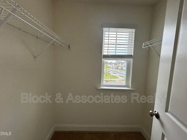 Building Photo - 5128 Ranger Grv Wy