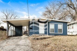 Building Photo - 3012 N 34th St