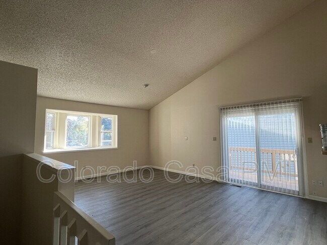 Building Photo - 3450 Foxridge Dr