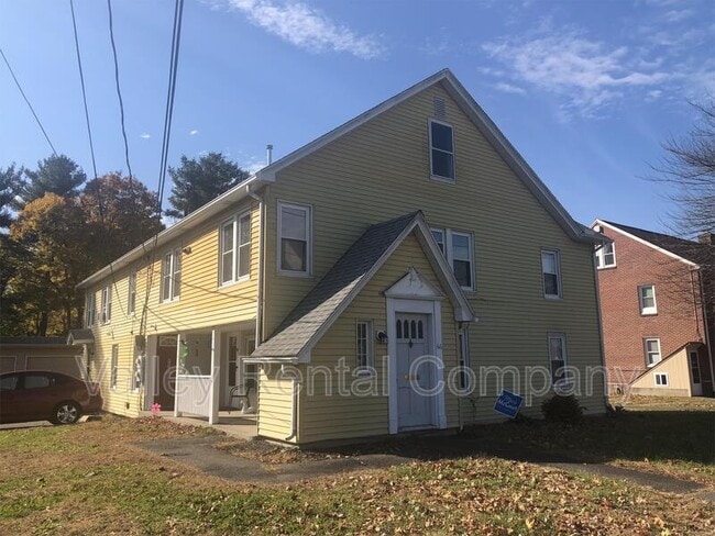Primary Photo - 66 Lyman St