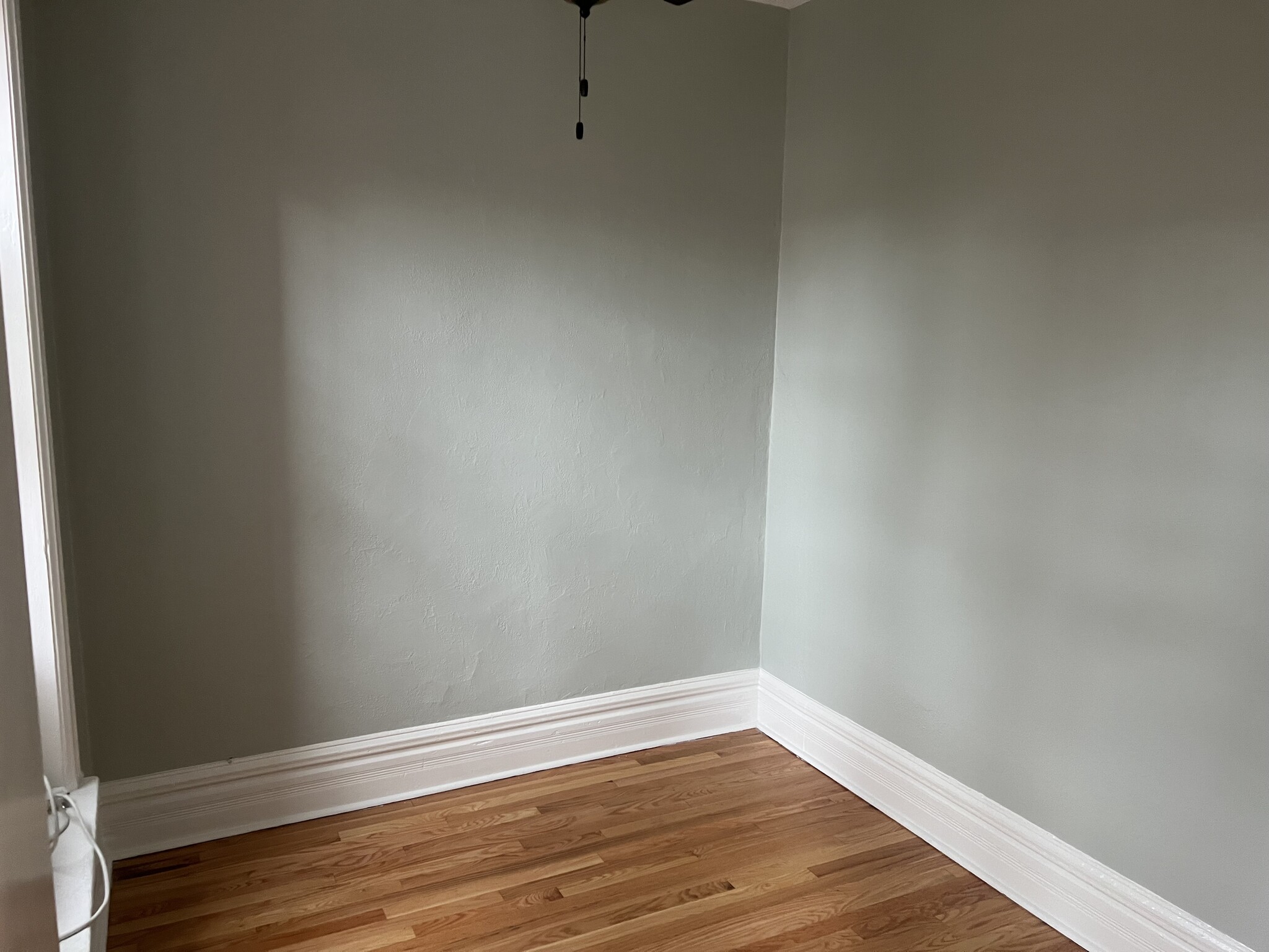 Main bedroom - room for a queen + nightstand - 1235 N Marion Ct