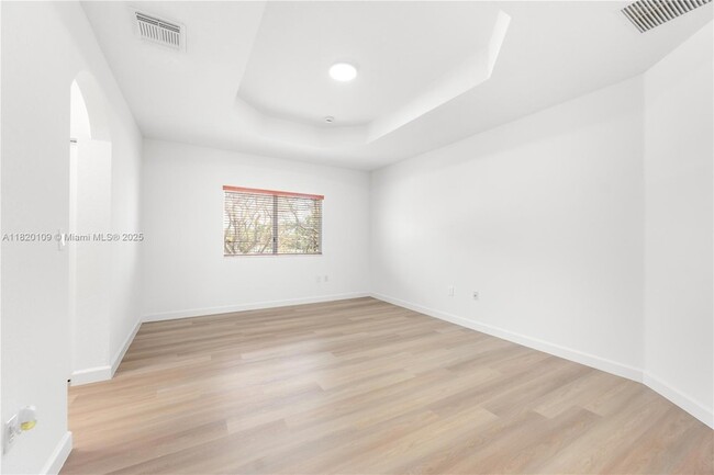 Building Photo - 9369 SW 224th Terrace