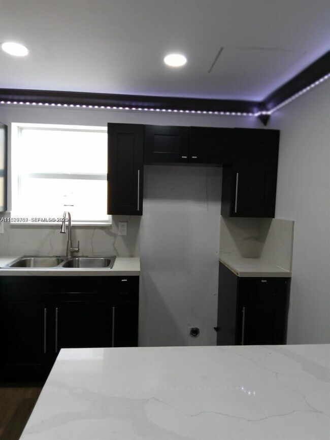 Building Photo - 2720 NW 29th St