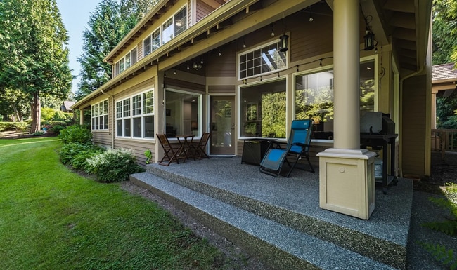 Building Photo - 9032 Gleneagle Dr
