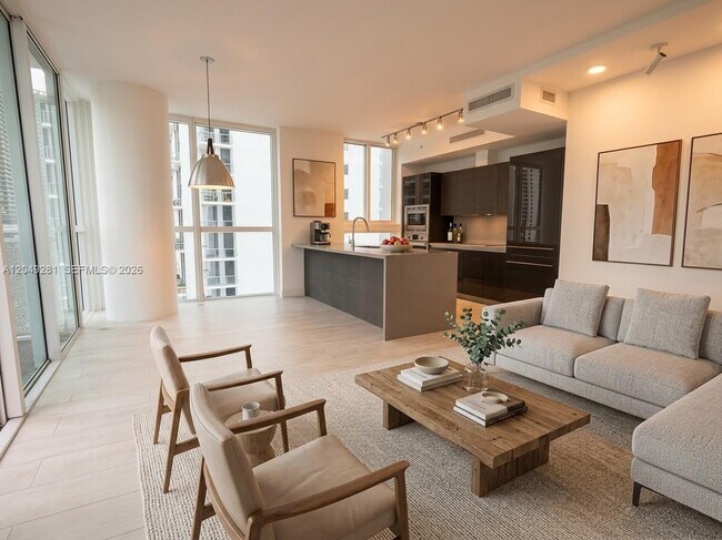 Building Photo - 1080 Brickell Ave