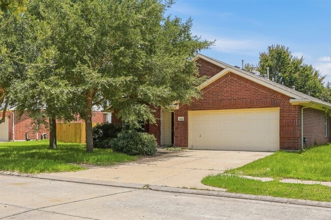 Building Photo - 9618 Red Rugosa Dr