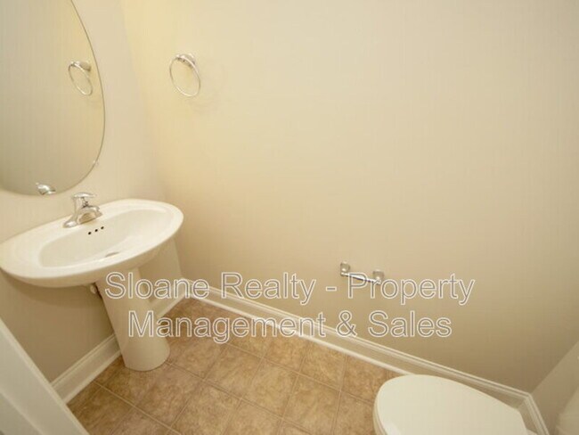 Building Photo - 4137 Rigsby Ln