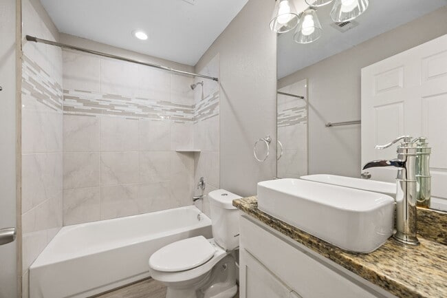 Building Photo - 6710 Mcwilliams Dr