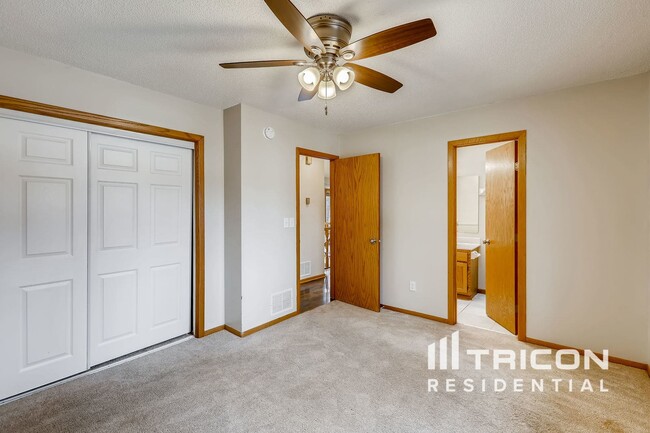 Building Photo - 5752 W 134th St