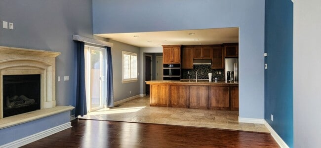 Building Photo - Beautiful Tuscan Style Home in SLO-Availab...