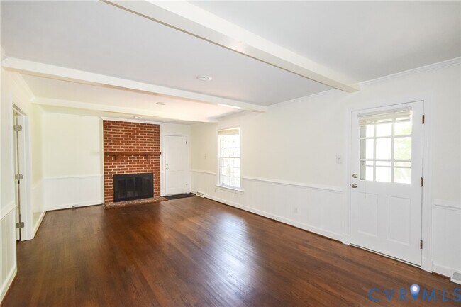 Building Photo - 13921 Whitechapel Rd
