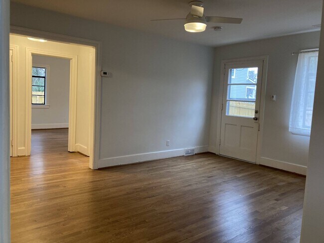 Building Photo - 3212 Alabama Ave