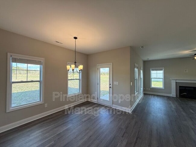 Building Photo - 4732 Mastercraft Ct