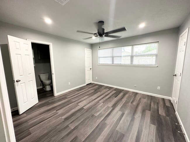 Building Photo - 3106 Stacy Ln