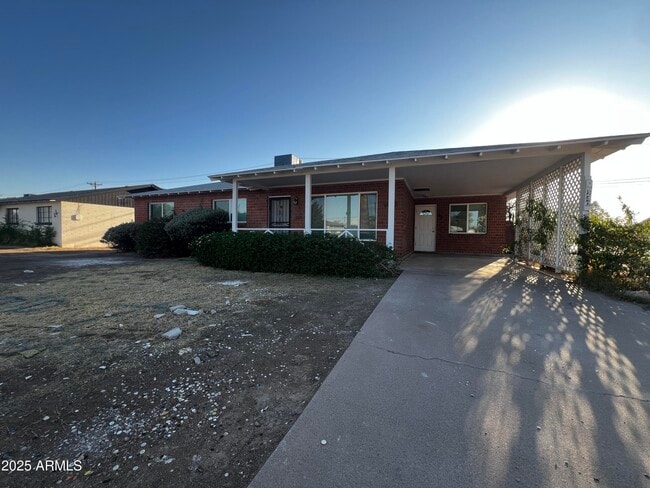 Building Photo - 6240 N 31st Ave