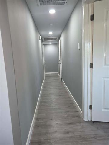 Building Photo - 1317 W Bruton Rd