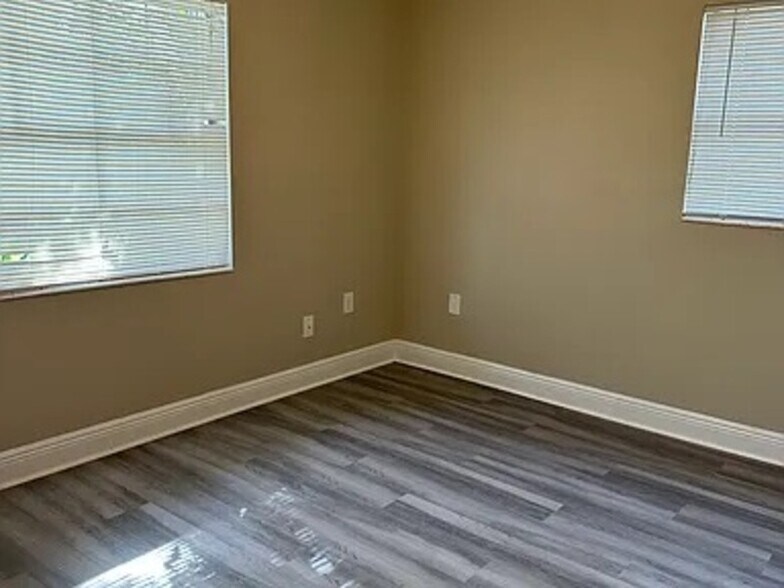 Building Photo - 1117 Princewood Dr