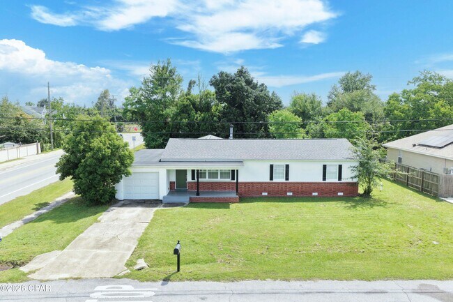 Building Photo - 2936 Syracuse Ave