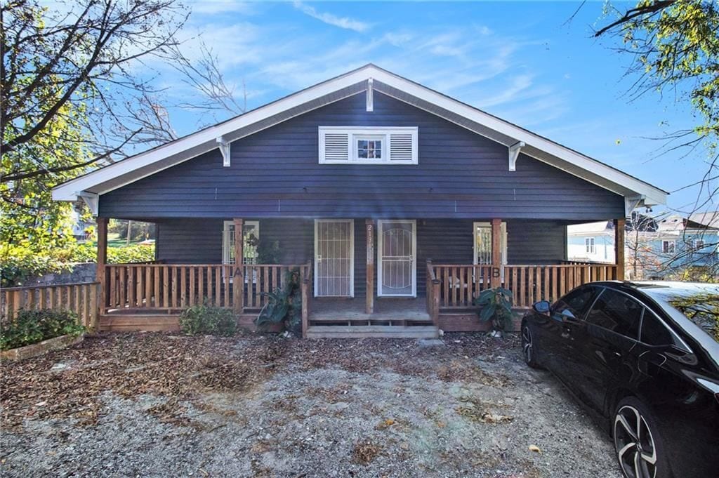 Building Photo - 213 Claire Dr SE