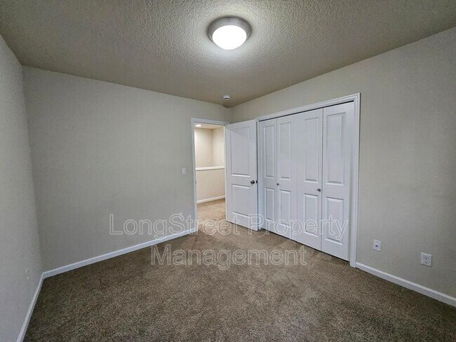 Building Photo - 6355 SE Imagine Way