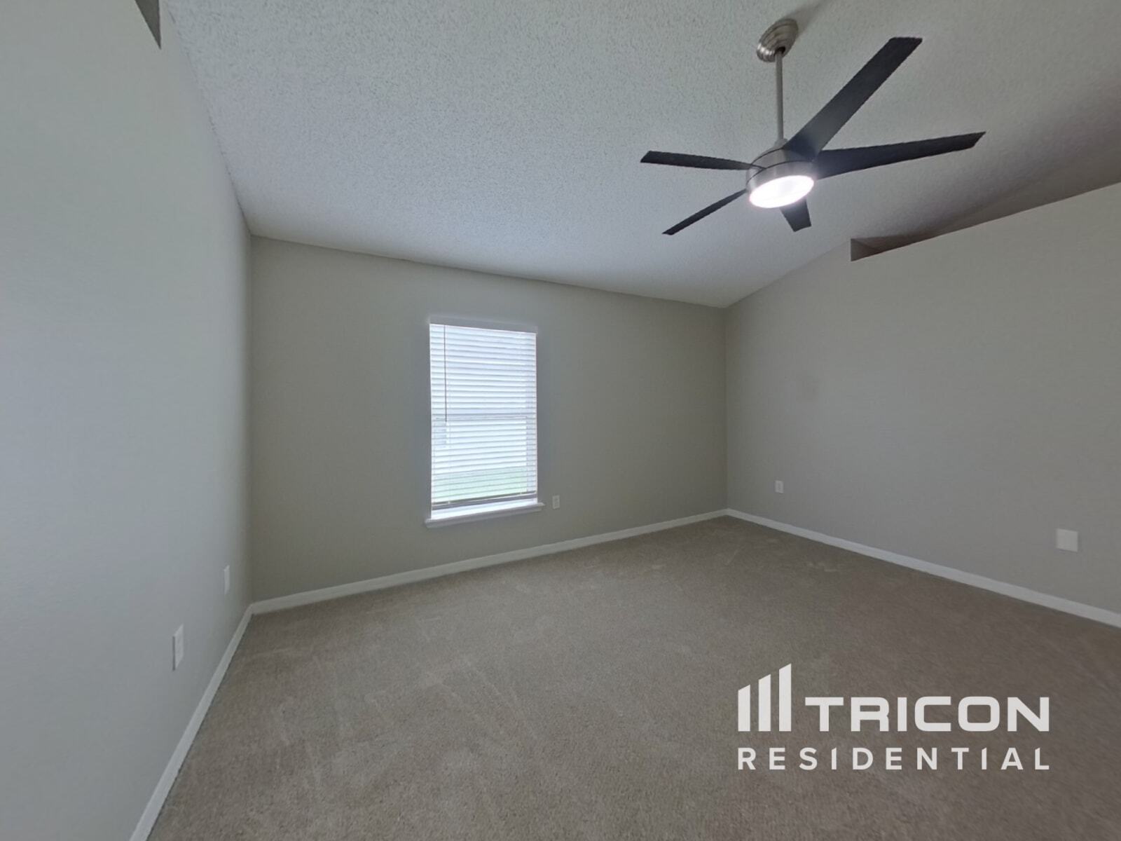 Building Photo - 1656 Dartmouth Dr