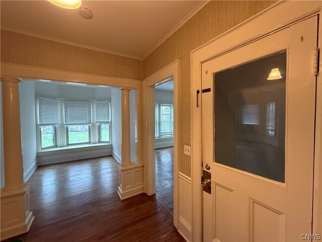 Building Photo - 5148 Highbridge St