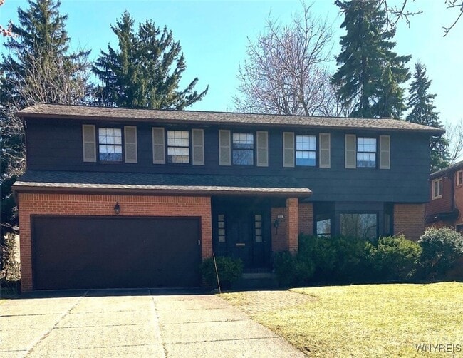 Primary Photo - 11 Bradenham Pl