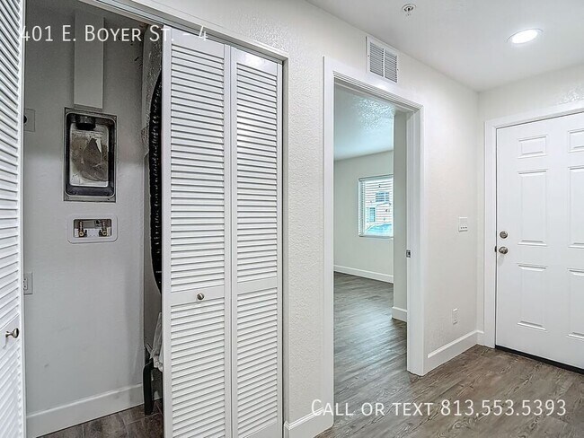 Building Photo - 401 E Boyer St