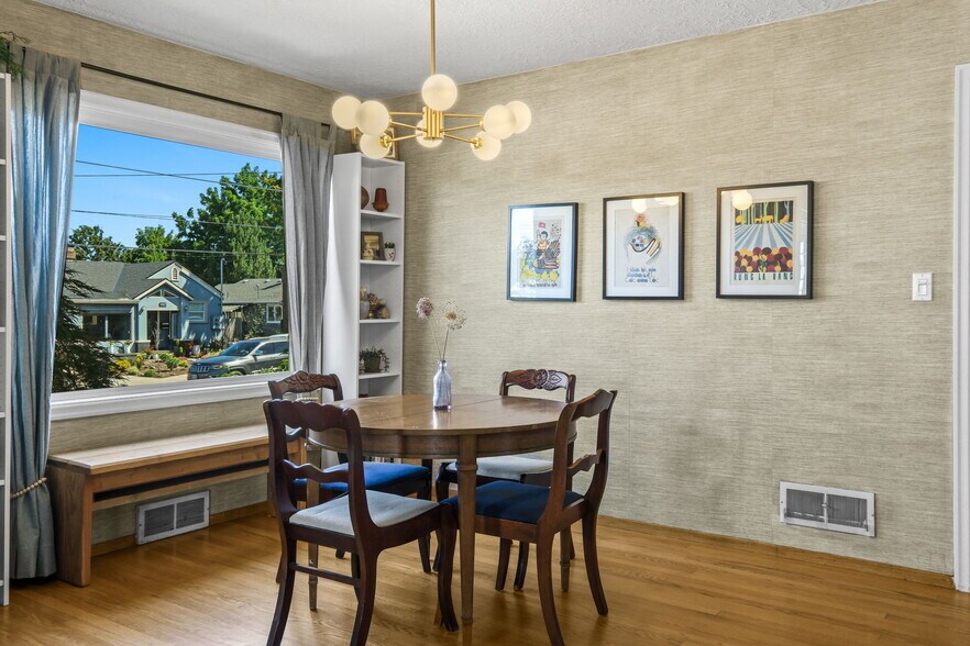 Building Photo - 4416 NE Prescott St