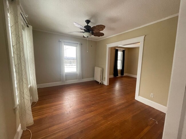 Building Photo - Move-In Ready 3-Bed, 1-Bath Home in Pittsfield