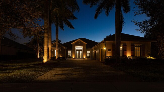 Building Photo - 3352 Siena Cir