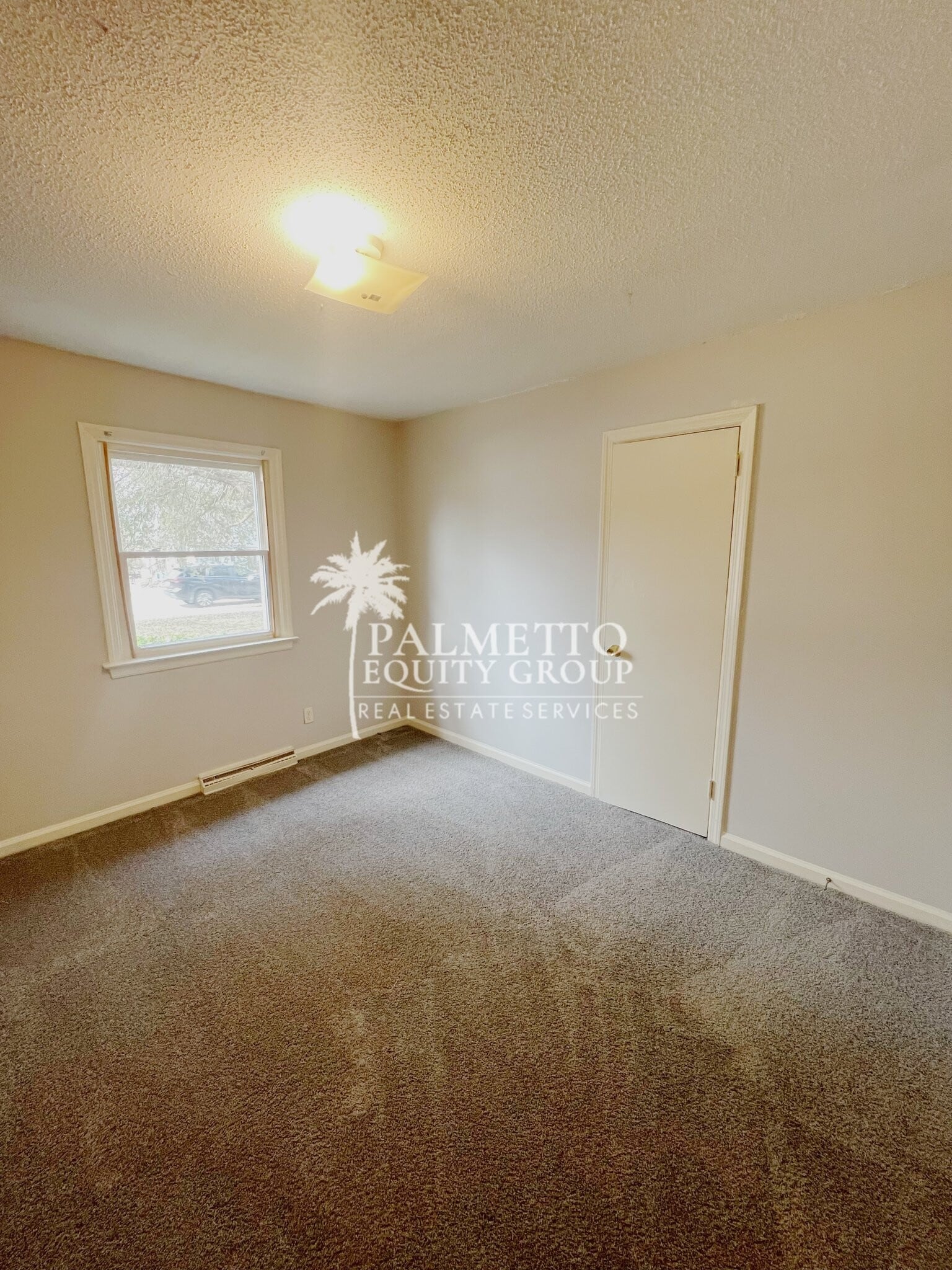 Building Photo - 1583 Lovett St