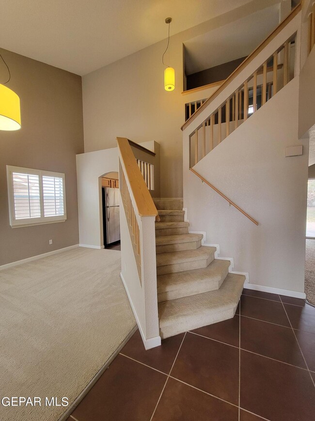 Building Photo - 7225 Tierra Taos Dr