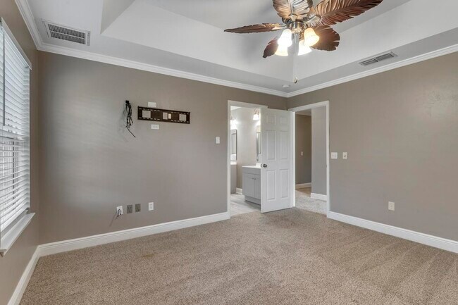 Building Photo - 2636 Fenwood Ct