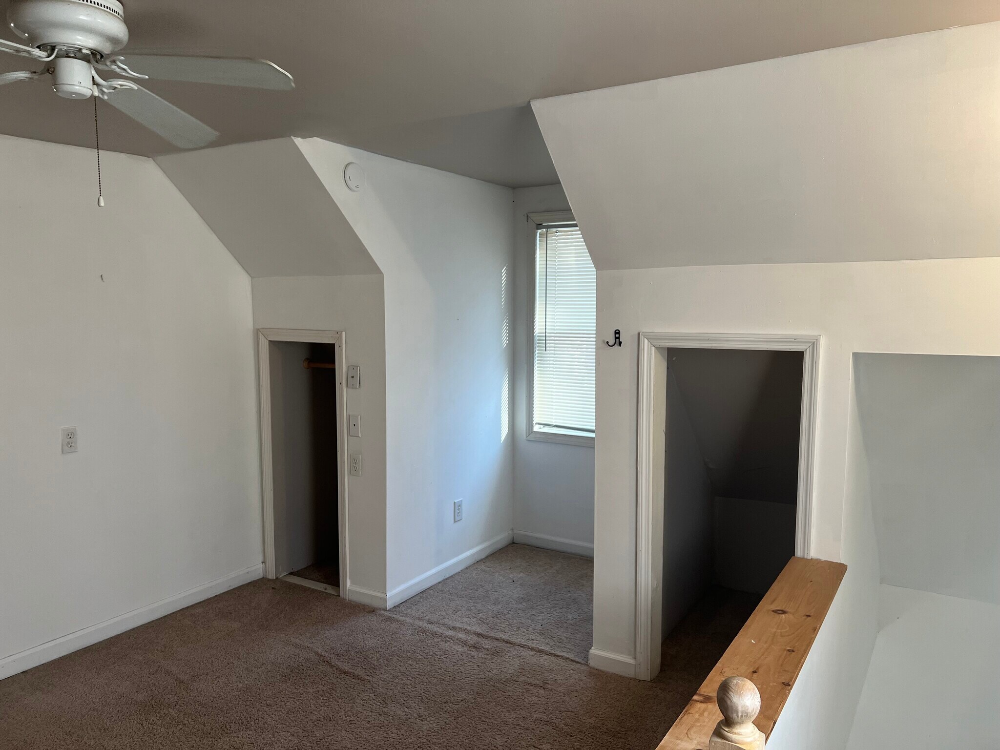 Bedroom - 6 Churchill Ln