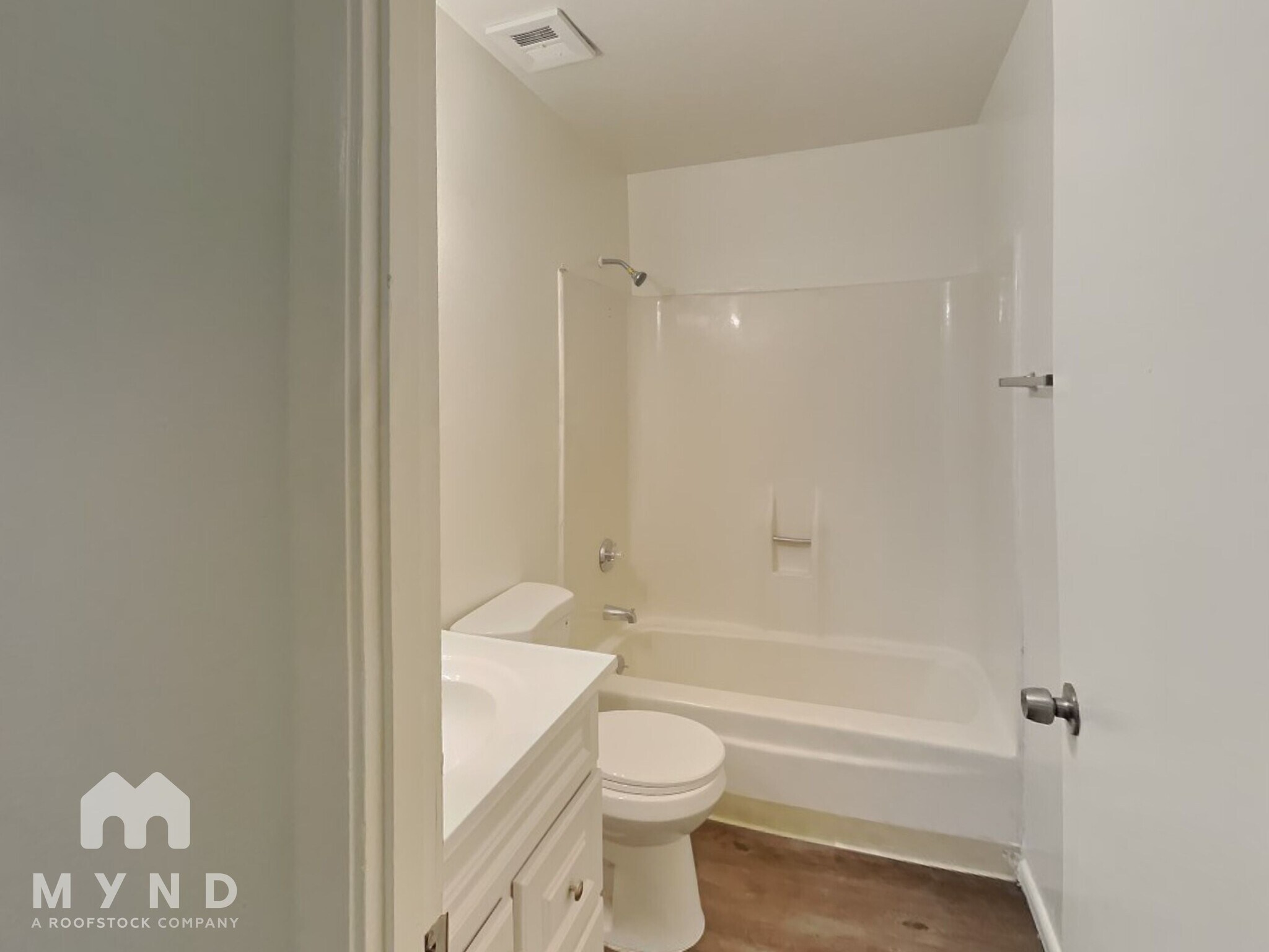 Building Photo - 5924 N 83rd St