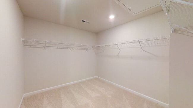 Building Photo - 103 Silver Fir Ln