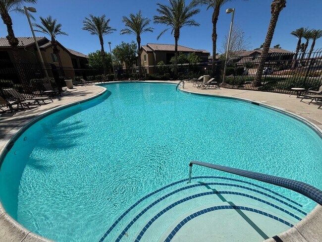 Building Photo - Beautiful 3Bed/2Bath/1Car Condo in Sky Pointe Community – Northwest Las Vegas!