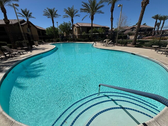 Building Photo - Beautiful 3Bed/2Bath/2Car Condo in Sky Pointe Community – Northwest Las Vegas!