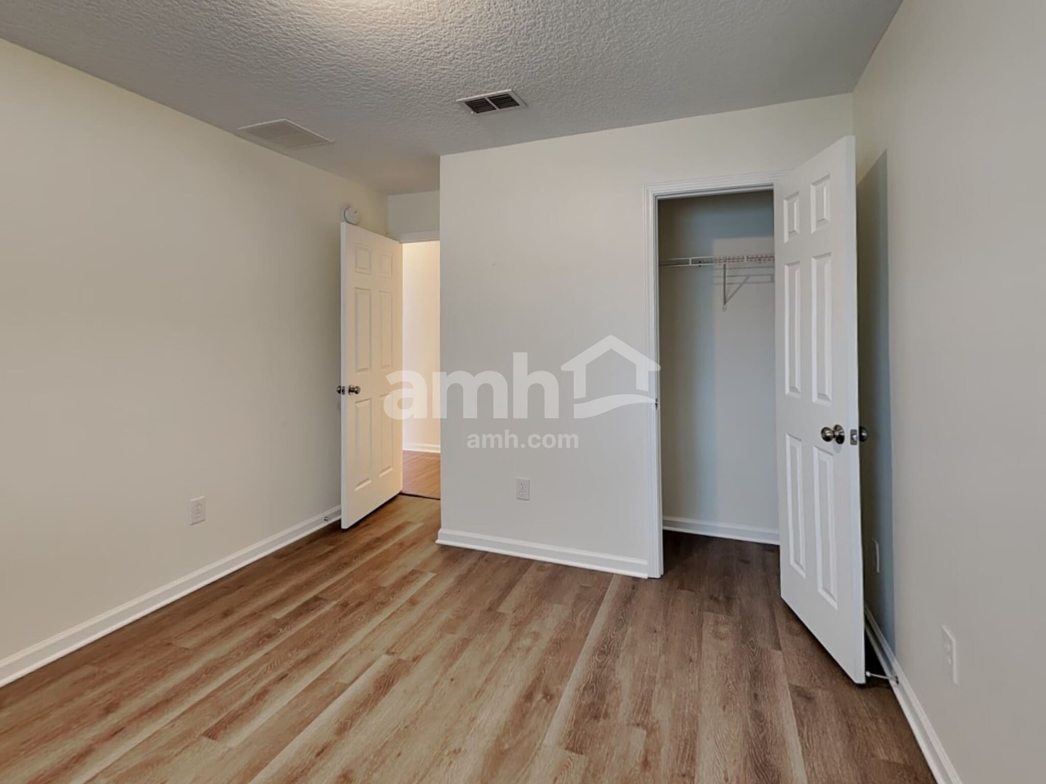 Building Photo - 2061 Jimmy Ln