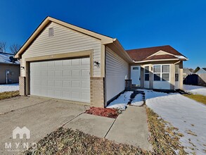 Building Photo - 3704 Bearwood Dr